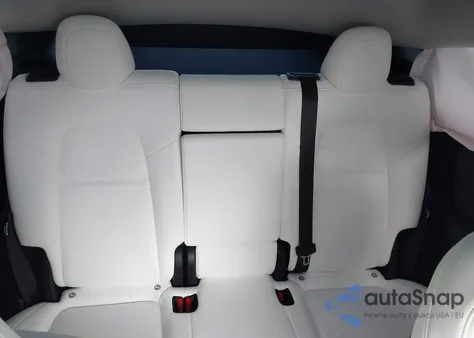 2023 Tesla Model Y Performance Dual Motor All-Wheel Drive z USA, uszkodzony, nr VIN 7SAYGDEF2PF832425